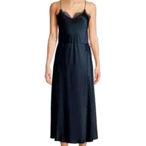 VINCE NEW WITH TAGS silk charmeuse with lace slip dress. Navy/black. Size L.